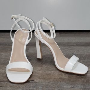 Aldo- White Heels